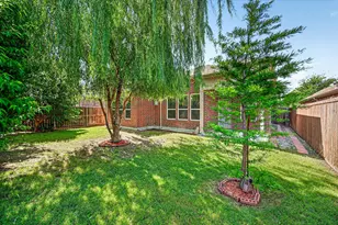 2325 Leeward Pl, Little Elm, TX 75068 - Photo 19