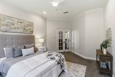 612 W 8th Street, Dallas, TX 75208 - Photo 15