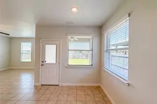 4312 Chicory Ct, Denton, TX 76210 - Photo 3