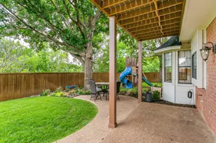 9104 Nob Hill Dr, North Richland Hills, TX 76182 - Photo 23