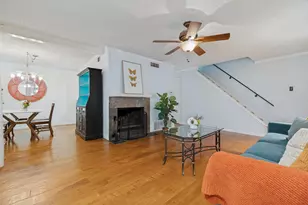 7452 E NW Hwy, Dallas, TX 75231 - Photo 3