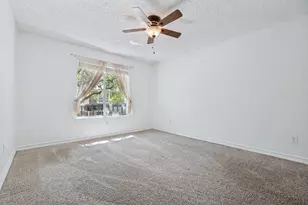 7452 E NW Hwy, Dallas, TX 75231 - Photo 15