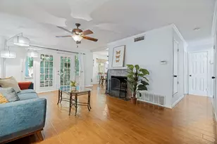 7452 E NW Hwy, Dallas, TX 75231 - Photo 9