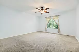 7452 E NW Hwy, Dallas, TX 75231 - Photo 19