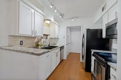7452 E Northwest Highway #123, Dallas, TX 75231 - Photo 11