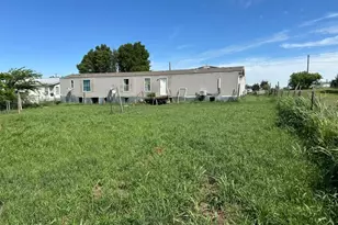355 Indian Hills Rd, Bowie, TX 76230 - Photo 11