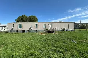 355 Indian Hills Rd, Bowie, TX 76230 - Photo 27