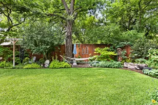604 W Jefferson St, Waxahachie, TX 75165 - Photo 35