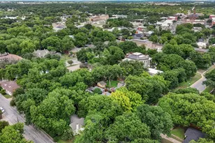 604 W Jefferson St, Waxahachie, TX 75165 - Photo 39