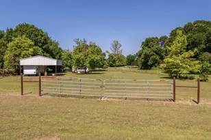 163 Fenn Rd, Blum, TX 76627 - Photo 1