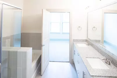 2100 Moser Avenue #211, Dallas, TX 75206 - Photo 5
