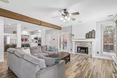 828 Lakeview Court, Coppell, TX 75019 - Photo 9