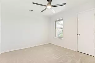 10029 Stoneleigh Dr, Benbrook, TX 76126 - Photo 23