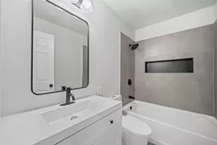 8034 Greenhollow, Dallas, TX 75240 - Photo 17