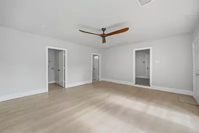 8034 Greenhollow, Dallas, TX 75240 - Photo 23