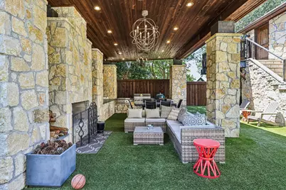 221 N Lucas Drive, Grapevine, TX 76051 - Photo 35