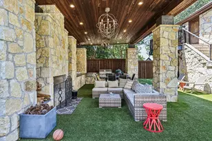 221 N Lucas Dr, Grapevine, TX 76051 - Photo 35