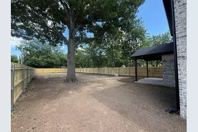 817 Plum Street, Graham, TX 76450 - Photo 5