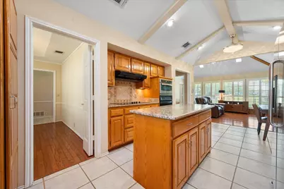 1208 Fairfax Drive, Mansfield, TX 76063 - Photo 11