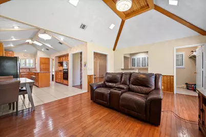 1208 Fairfax Drive, Mansfield, TX 76063 - Photo 13