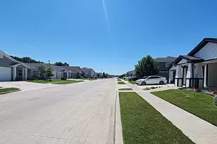 633 Quail Mdws Dr, Cleburne, TX 76031 - Photo 3