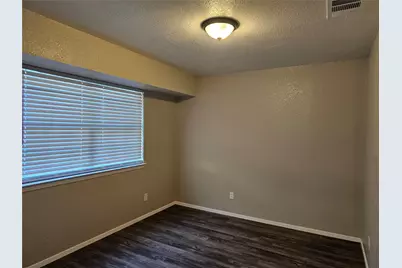 200 E Charles Street, Riesel, TX 76682 - Photo 19