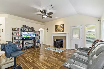 9236 Jason Drive, White Settlement, TX 76108 - Photo 3