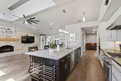 3217 Golfing Green, Farmers Branch, TX 75234 - Photo 11