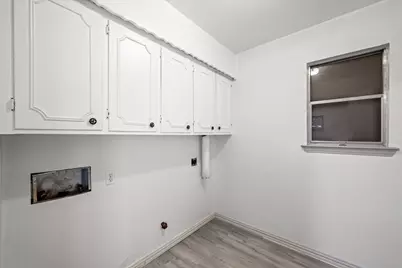 2400 Douglas Avenue, Irving, TX 75062 - Photo 23