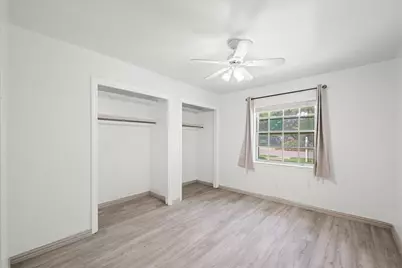 2400 Douglas Avenue, Irving, TX 75062 - Photo 19