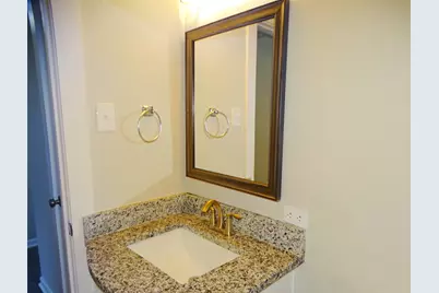 202 E Cober Drive, Grand Prairie, TX 75051 - Photo 27