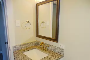 202 E Cober Dr, Grand Prairie, TX 75051 - Photo 27