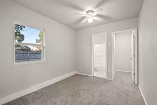 948 Carom Way, Dallas, TX 75217 - Photo 13