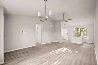 948 Carom Way, Dallas, TX 75217 - Photo 5