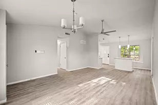 948 Carom Way, Dallas, TX 75217 - Photo 5