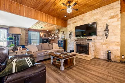 12102 Cedar Rock Parkway, Crawford, TX 76638 - Photo 7