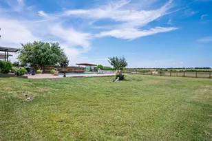 12102 Cedar Rock Pkwy, Crawford, TX 76638 - Photo 33