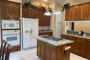 5730 Champion Ct, Arlington, TX 76017 - Photo 13