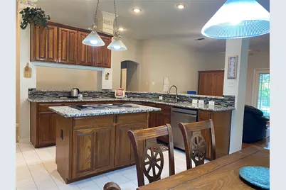 5730 Champion Court, Arlington, TX 76017 - Photo 11