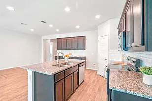 9000 HUXLEY Dr, Providence Village, TX 76227 - Photo 5