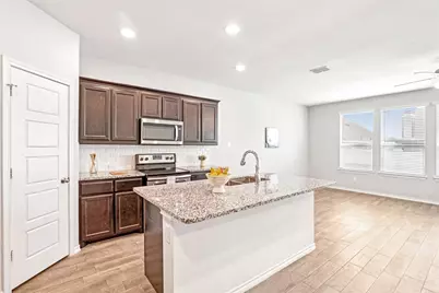 9000 Huxley Drive, Providence Village, TX 76227 - Photo 7