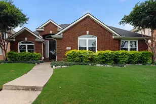 1517 Caldwell Cir, Carrollton, TX 75010 - Photo 3