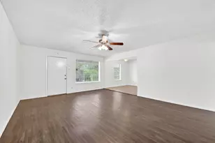 3016 Tudor Ln, Irving, TX 75060 - Photo 35