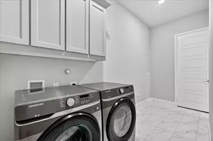 12820 Cooper River Trl, Frisco, TX 75035 - Photo 15
