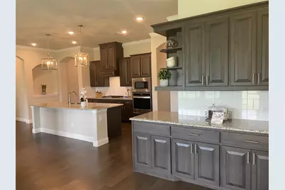 209 Johnson Street, Granbury, TX 76048 - Photo 13