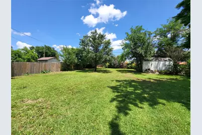 1106 Meadowview Drive, Euless, TX 76039 - Photo 25