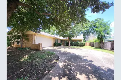 1106 Meadowview Drive, Euless, TX 76039 - Photo 1
