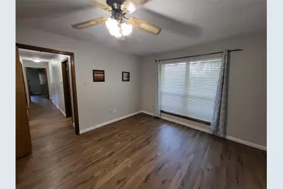 1106 Meadowview Drive, Euless, TX 76039 - Photo 19