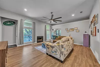 7937 Hunters Glen Drive, Watauga, TX 76148 - Photo 5