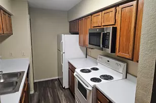 9605 Walnut St, Dallas, TX 75243 - Photo 7